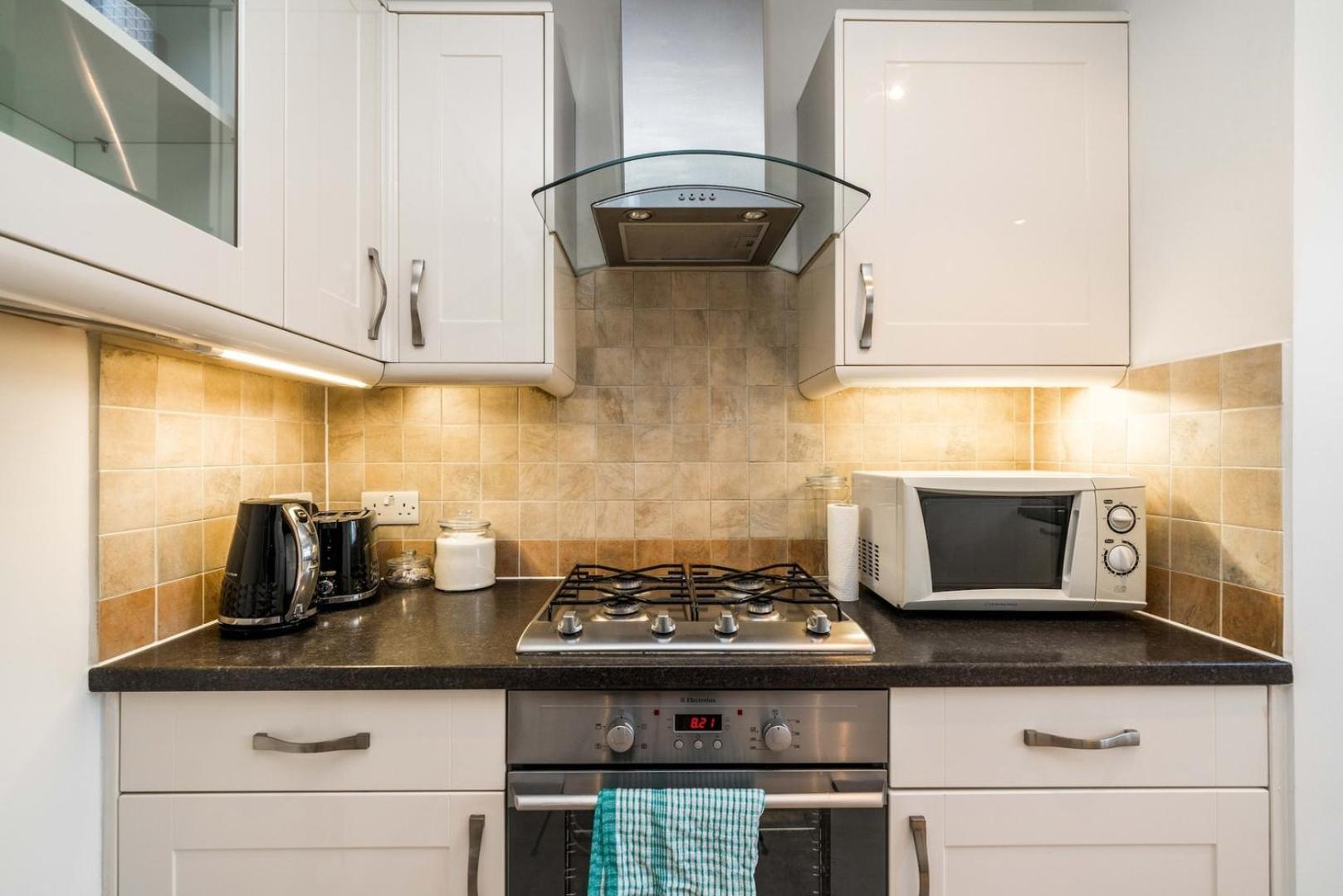 New 2Bd Flat Heart Of Battersea - Close To Station London Exterior foto