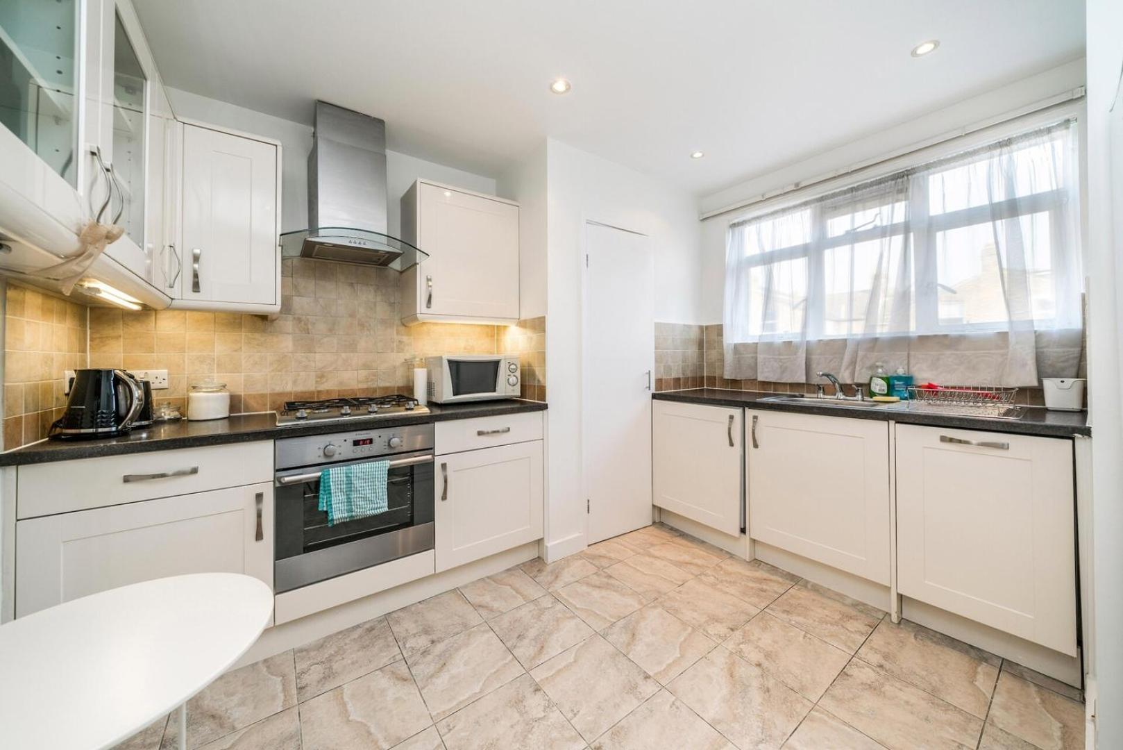 New 2Bd Flat Heart Of Battersea - Close To Station London Exterior foto